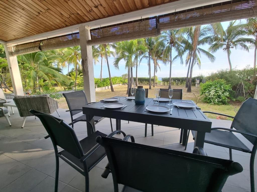 לה סאלין לה ביינס Villa & Bungalow 'Coco Des Sables' Les Pieds Dans L'Eau מראה חיצוני תמונה